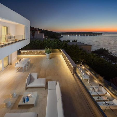 Luxury Seafront Villa Primosten Glamour With Private Pool, Sauna And Gym At The Beach In Primosten Exterior photo